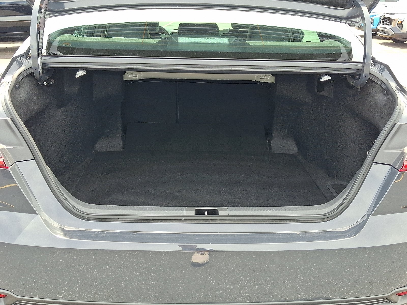 2025 Toyota Camry LE FWD