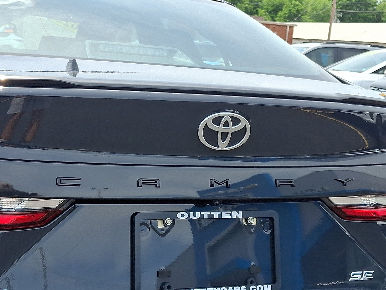 2025 Toyota Camry LE FWD