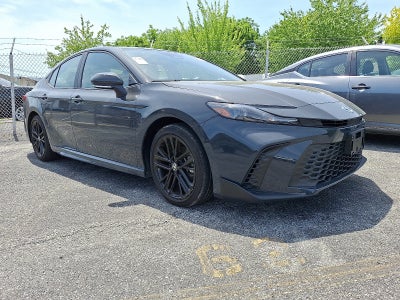 2025 Toyota Camry LE FWD