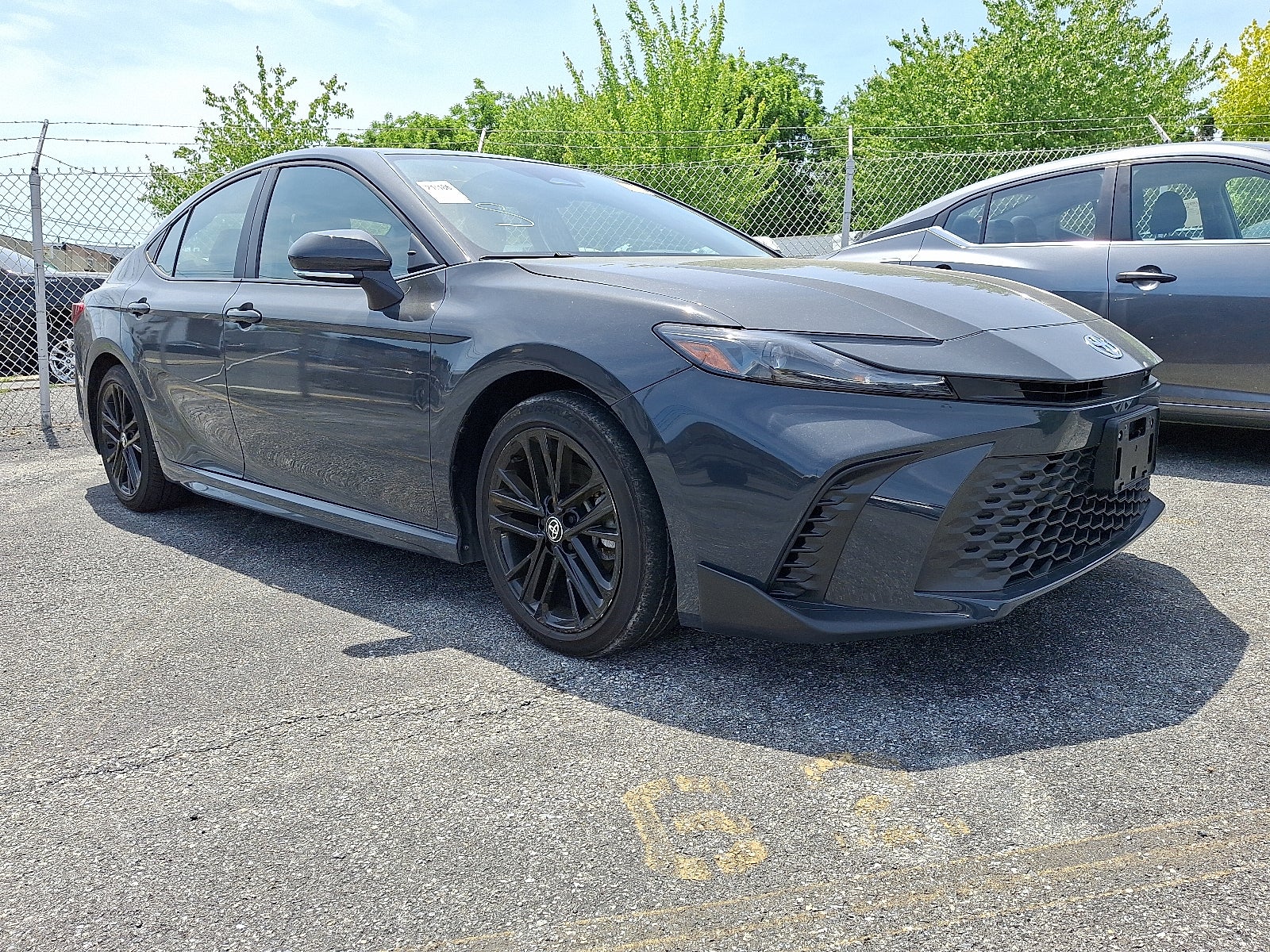 2025 Toyota Camry LE FWD