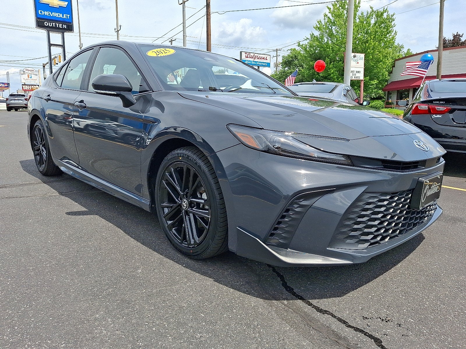 2025 Toyota Camry LE FWD