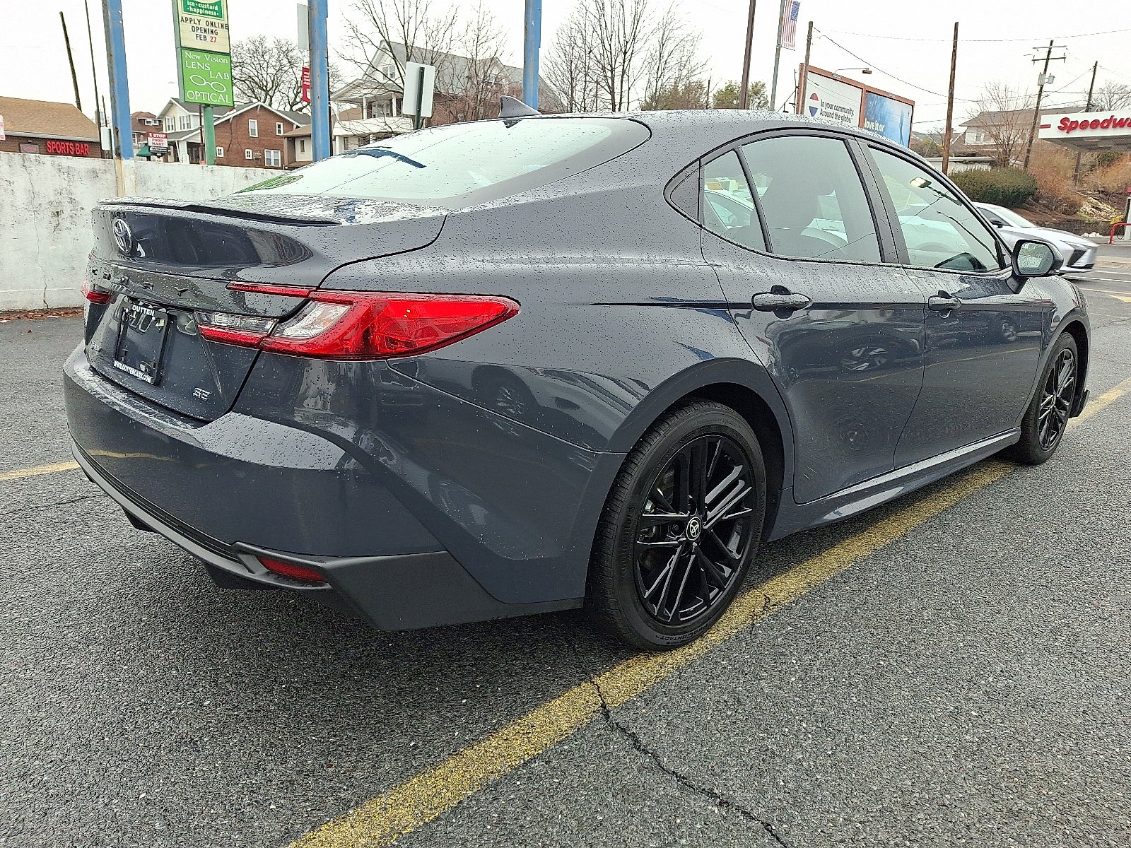 2025 Toyota Camry LE FWD