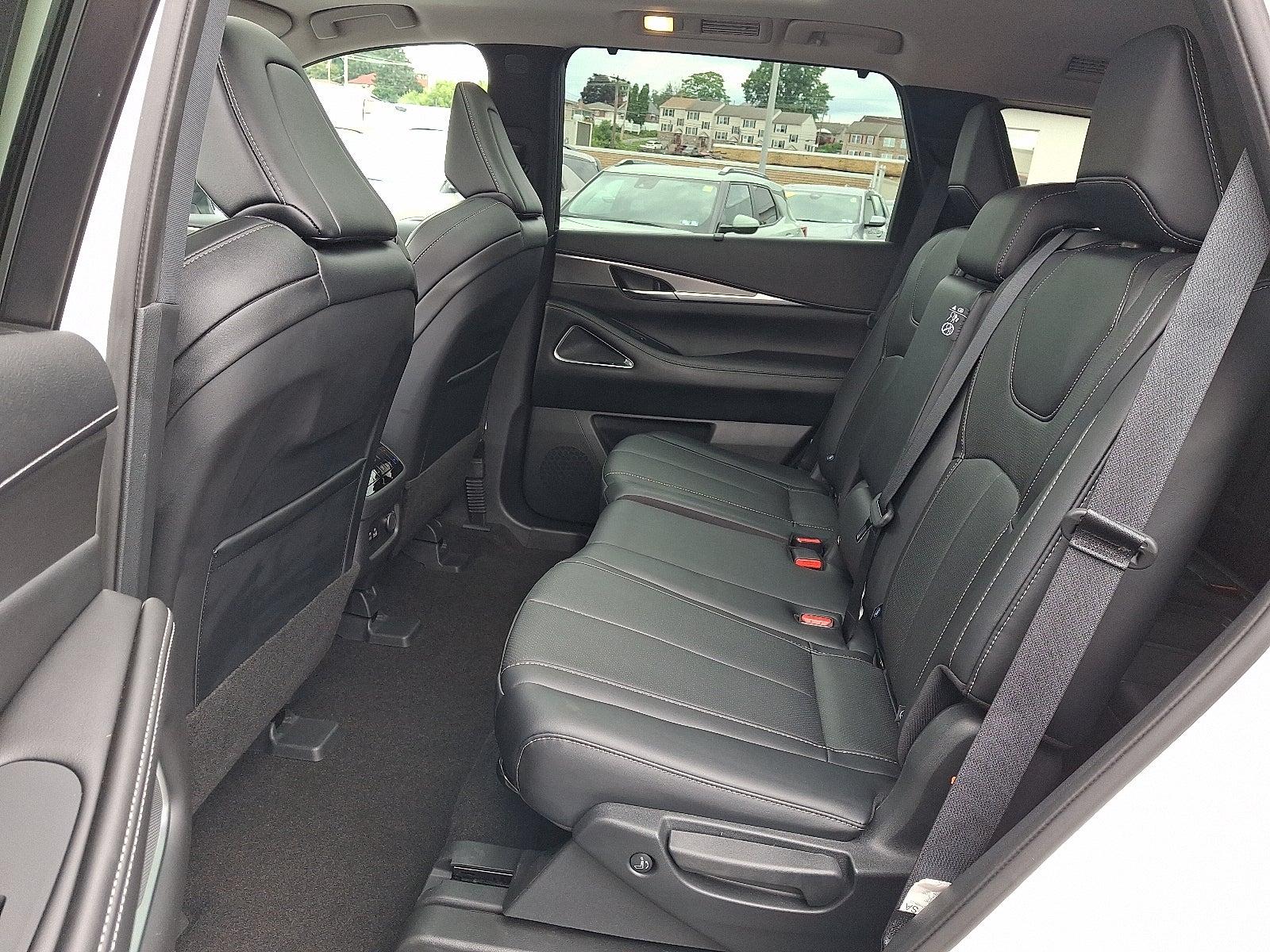 2024 INFINITI QX60 LUXE AWD AWD