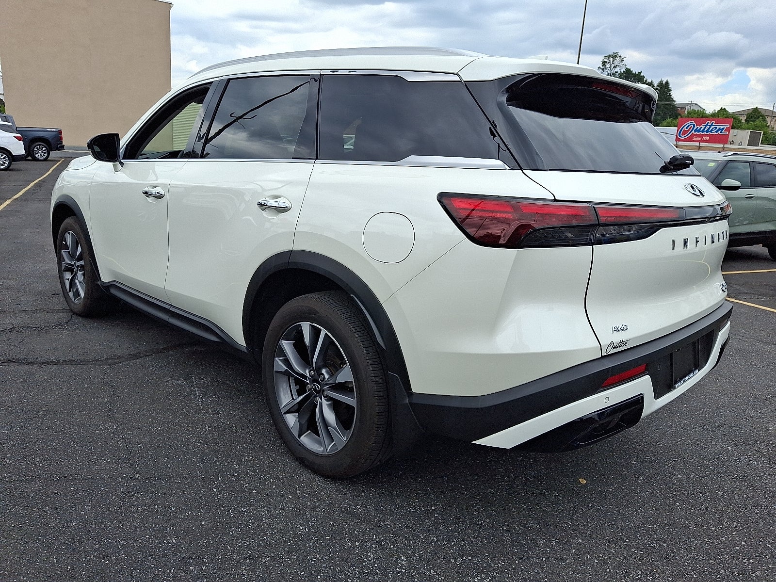 2024 INFINITI QX60 LUXE AWD AWD