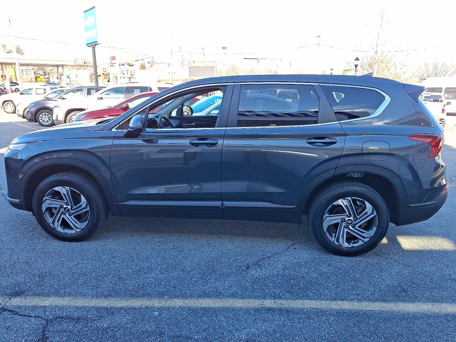 2023 Hyundai Santa Fe SE