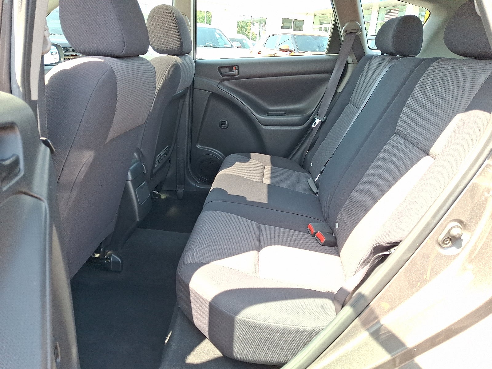 2005 Pontiac Vibe AWD