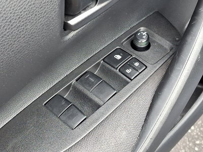 2025 Toyota Corolla LE FWD