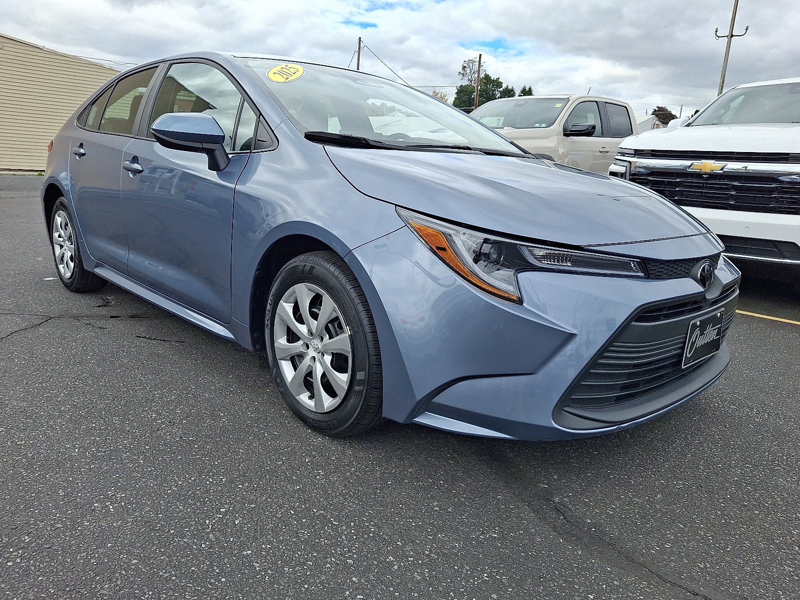 2025 Toyota Corolla LE FWD