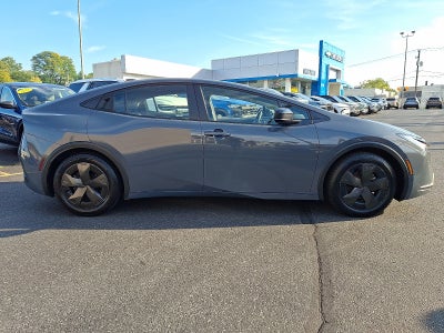 2025 Toyota Prius LE FWD