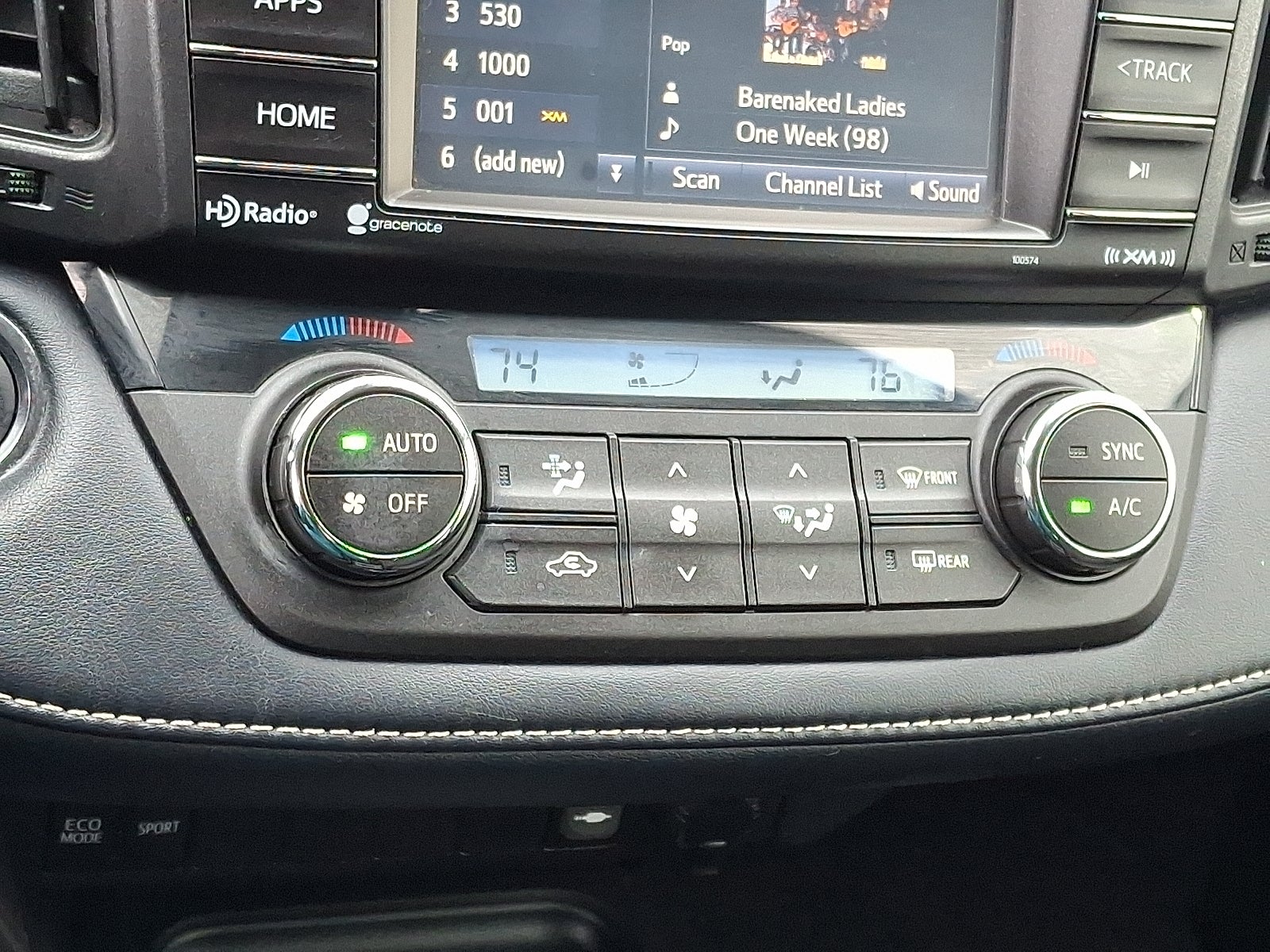 2018 Toyota RAV4 XLE AWD