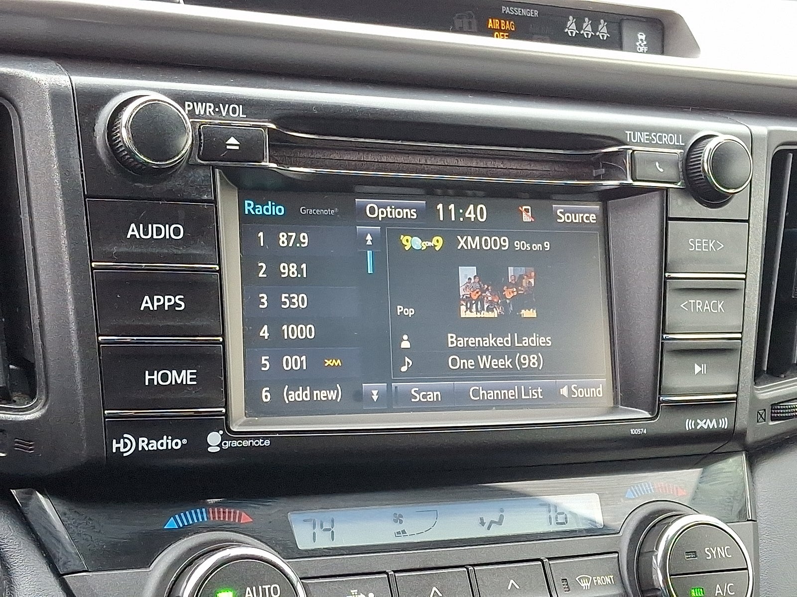 2018 Toyota RAV4 XLE AWD