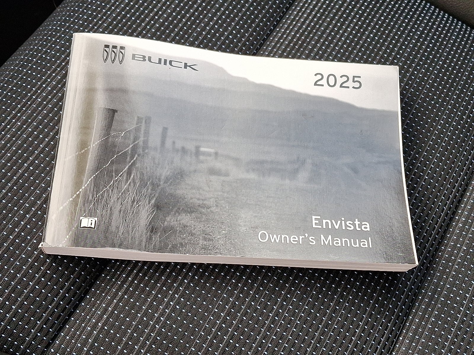 2025 Buick Envista Preferred