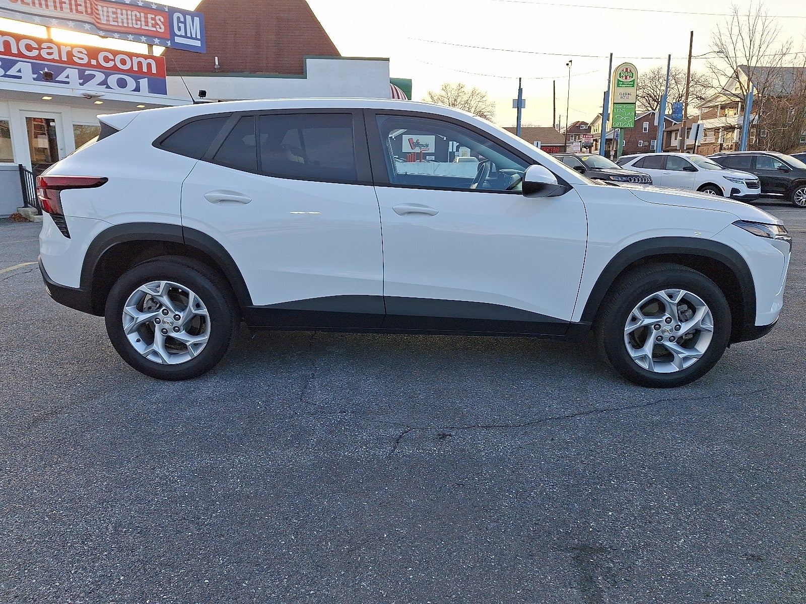 2024 Chevrolet Trax LS