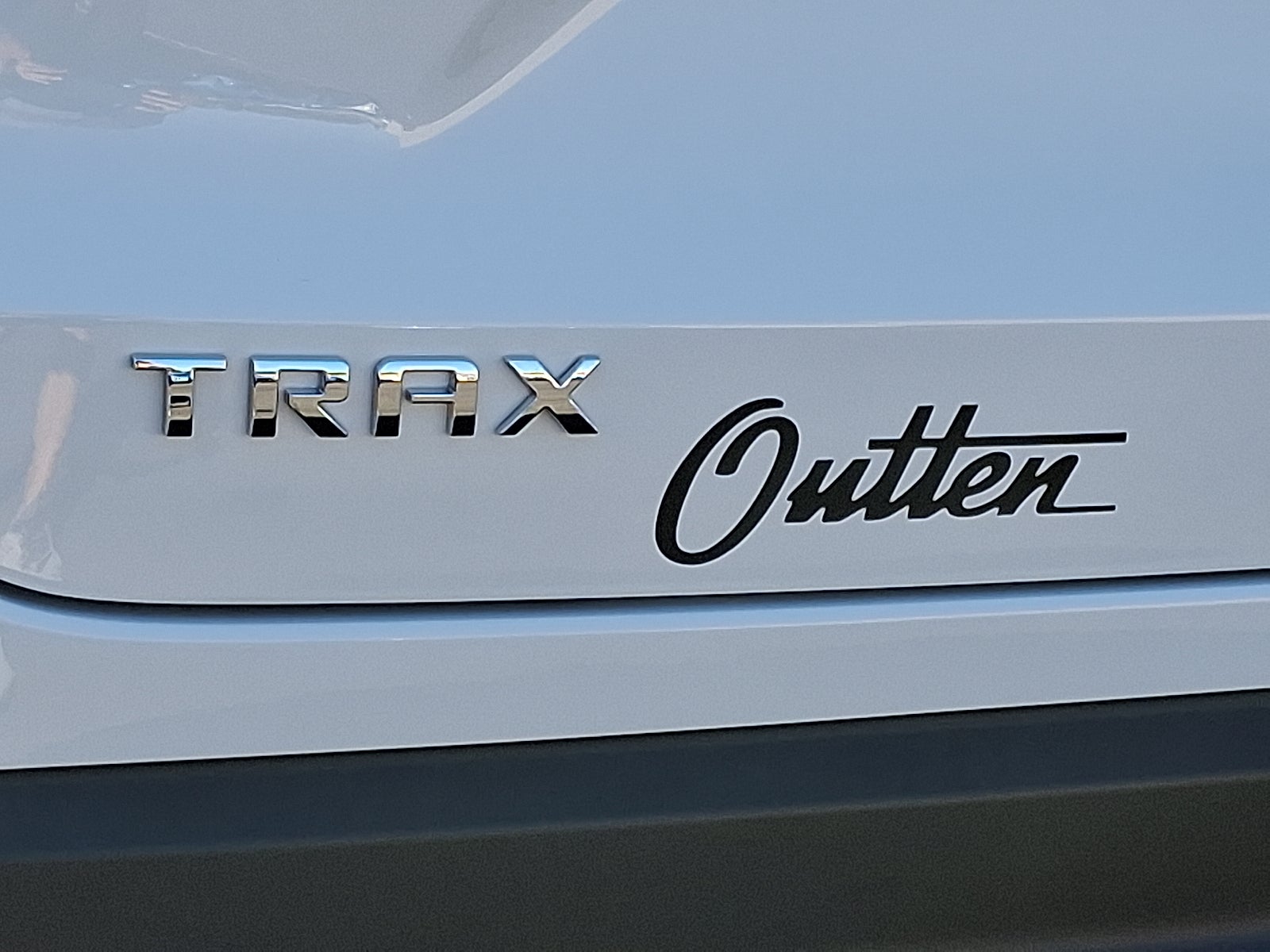 2026 Chevrolet Trax LS FWD