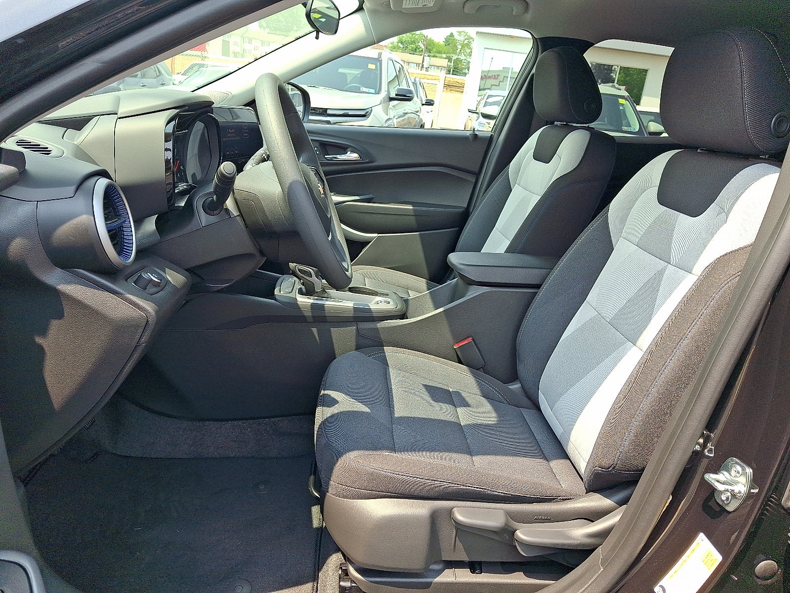 2026 Chevrolet Trax LS FWD