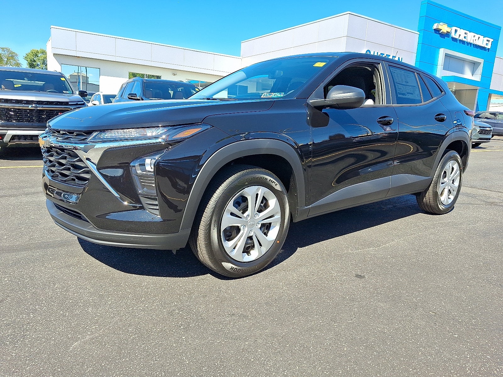 2026 Chevrolet Trax LS FWD