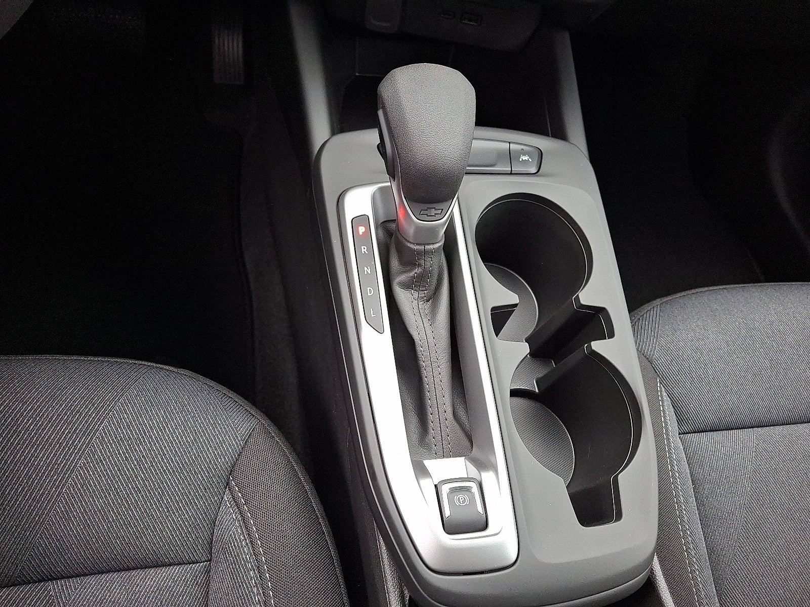 2026 Chevrolet Trax LS FWD