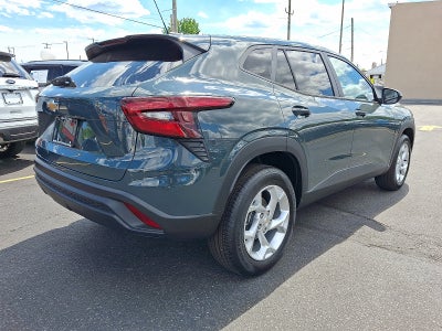 2026 Chevrolet Trax LS FWD
