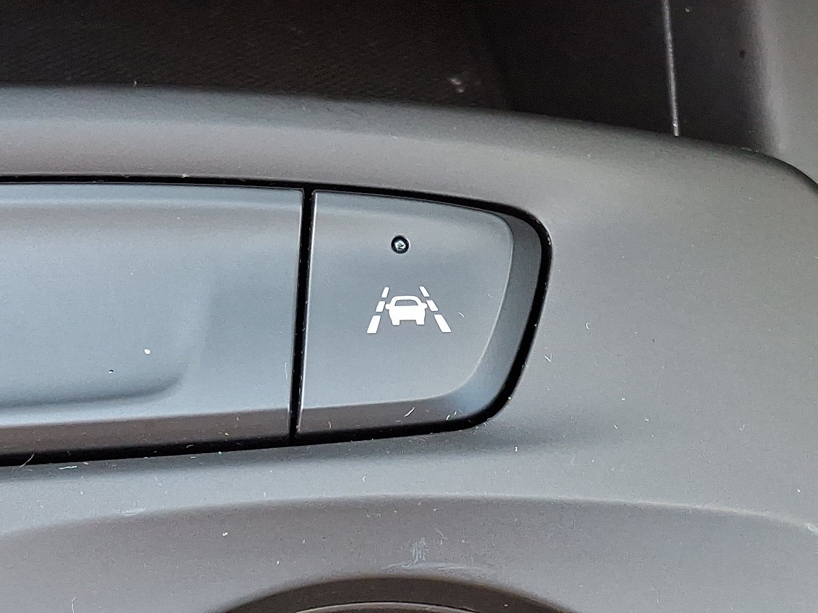 2025 Chevrolet Trax LS FWD