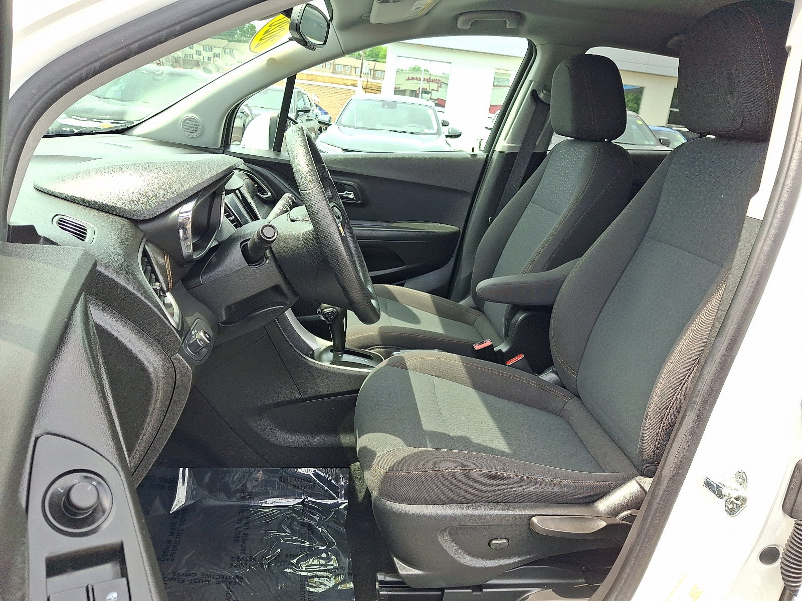 2020 Chevrolet Trax LS FWD