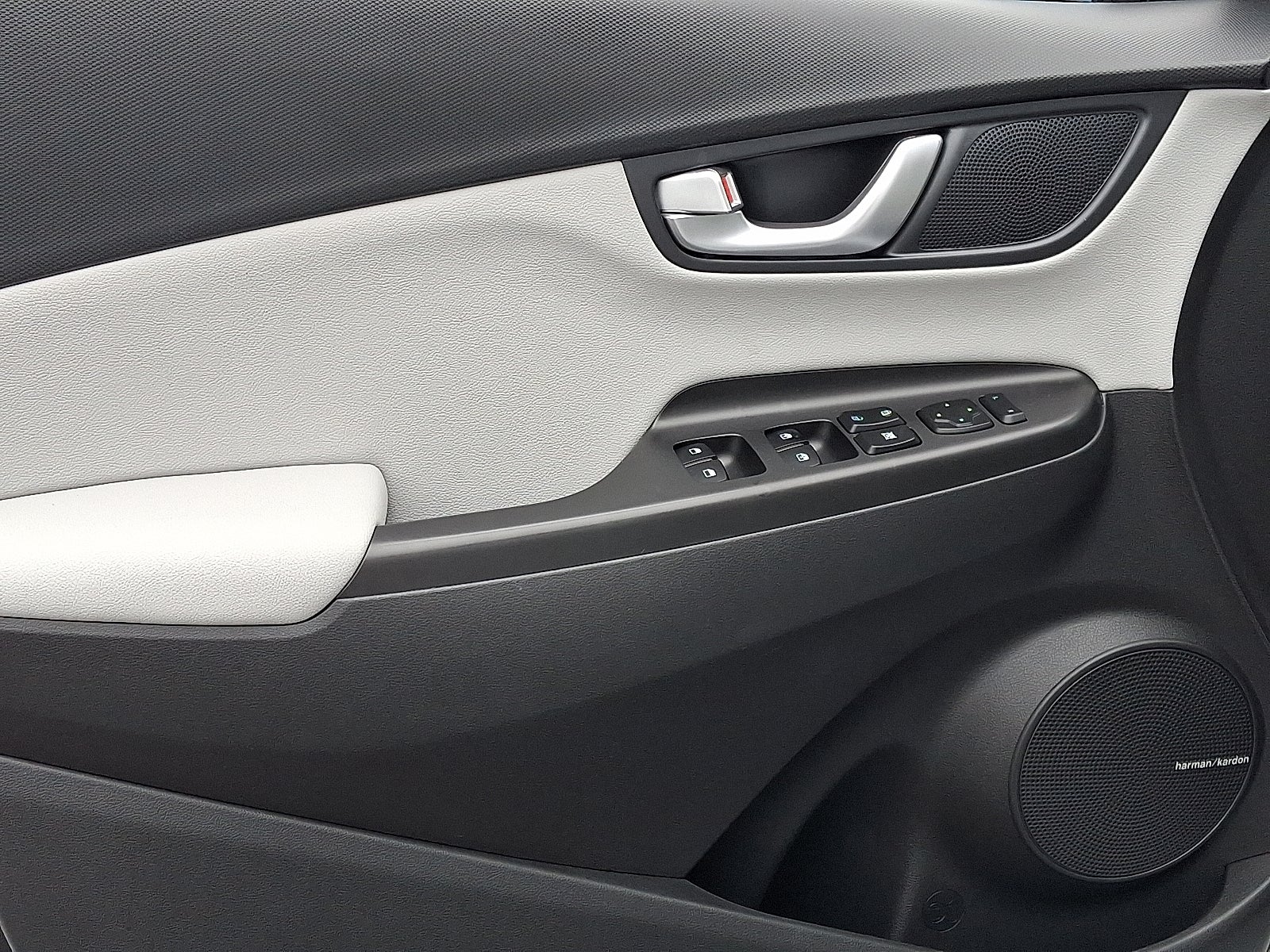 2023 Hyundai Kona Limited AWD