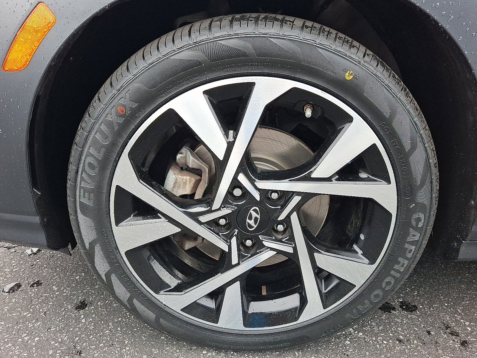 2023 Hyundai Kona Limited AWD