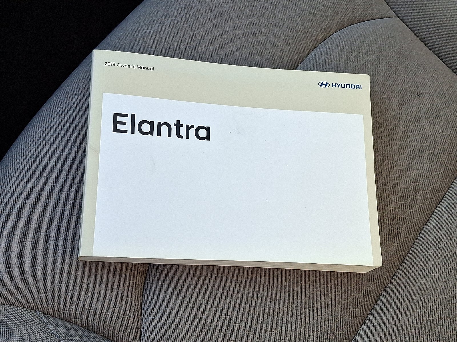 2019 Hyundai Elantra SE