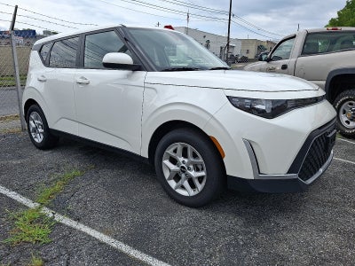 2025 Kia Soul LX FWD