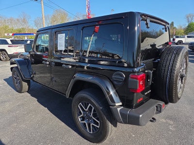 2025 Jeep Wrangler Sahara 4WD