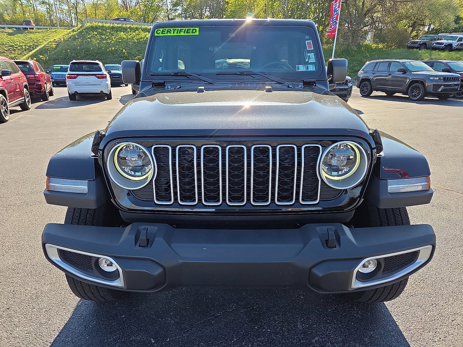 2025 Jeep Wrangler Sahara 4WD