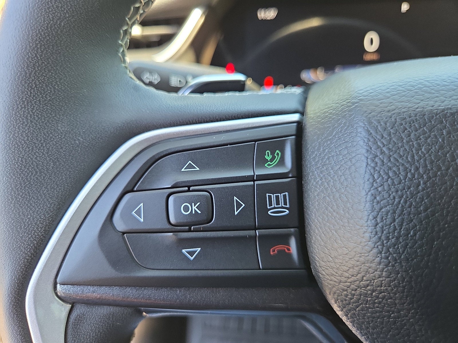 2023 Jeep Grand Cherokee Altitude 4WD