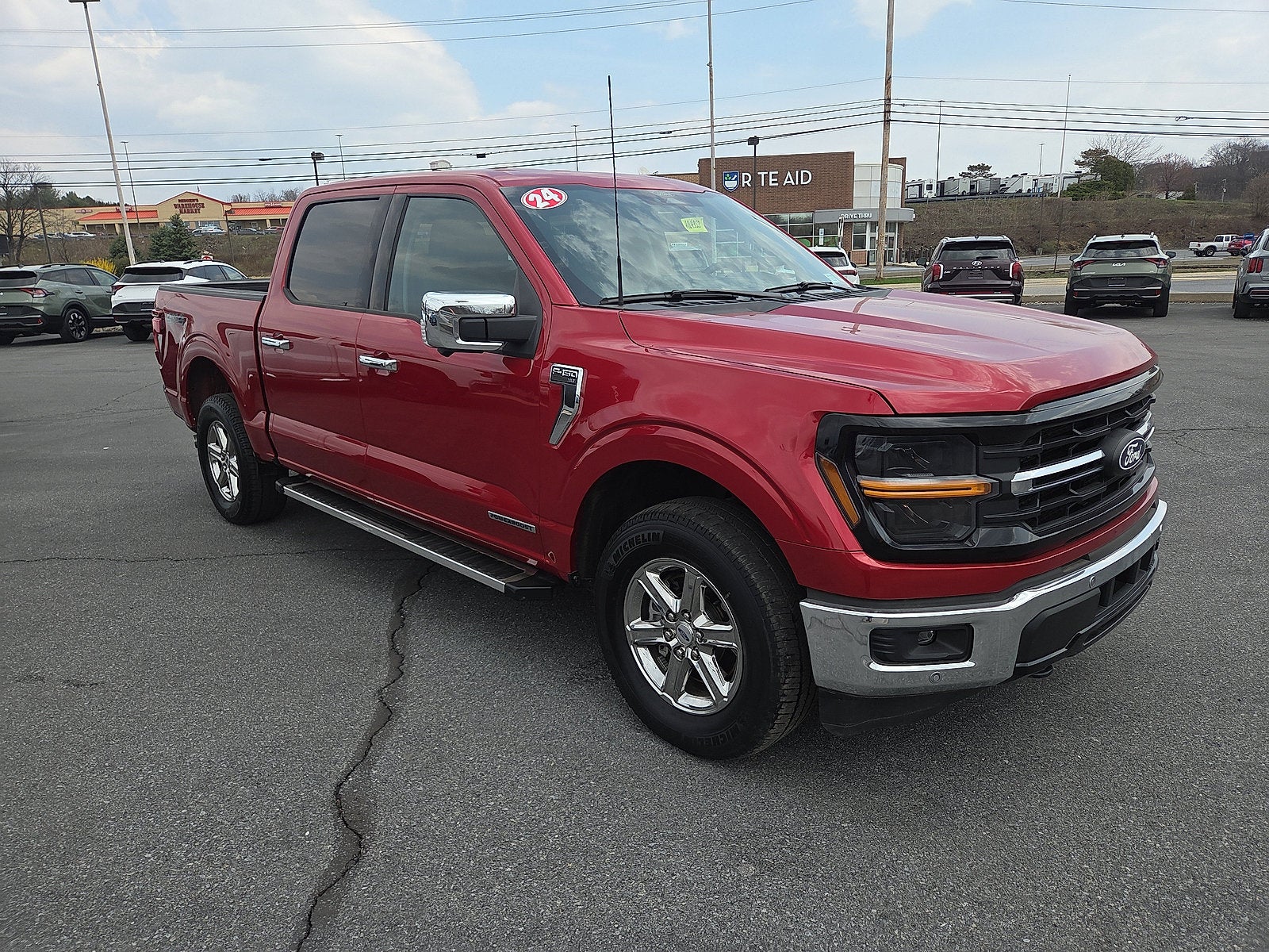 2024 Ford F-150 XLT 4WD