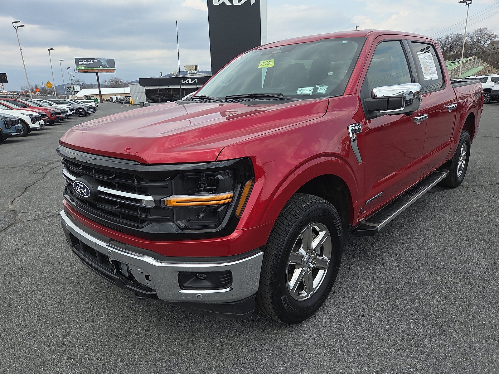 2024 Ford F-150 XLT 4WD