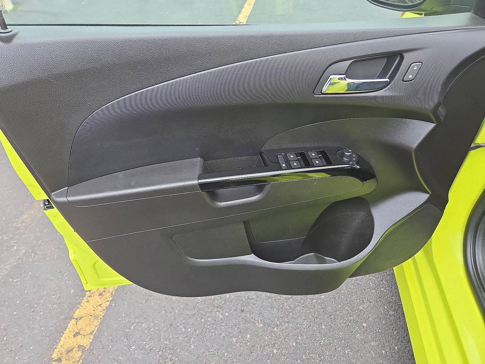 2019 Chevrolet Sonic LT FWD