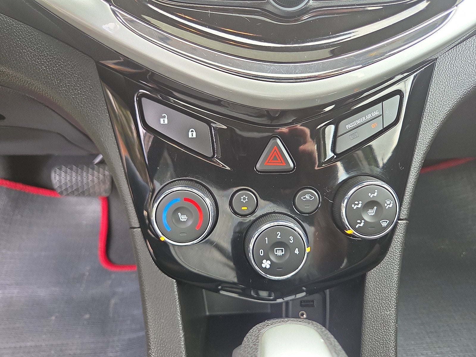 2019 Chevrolet Sonic LT FWD