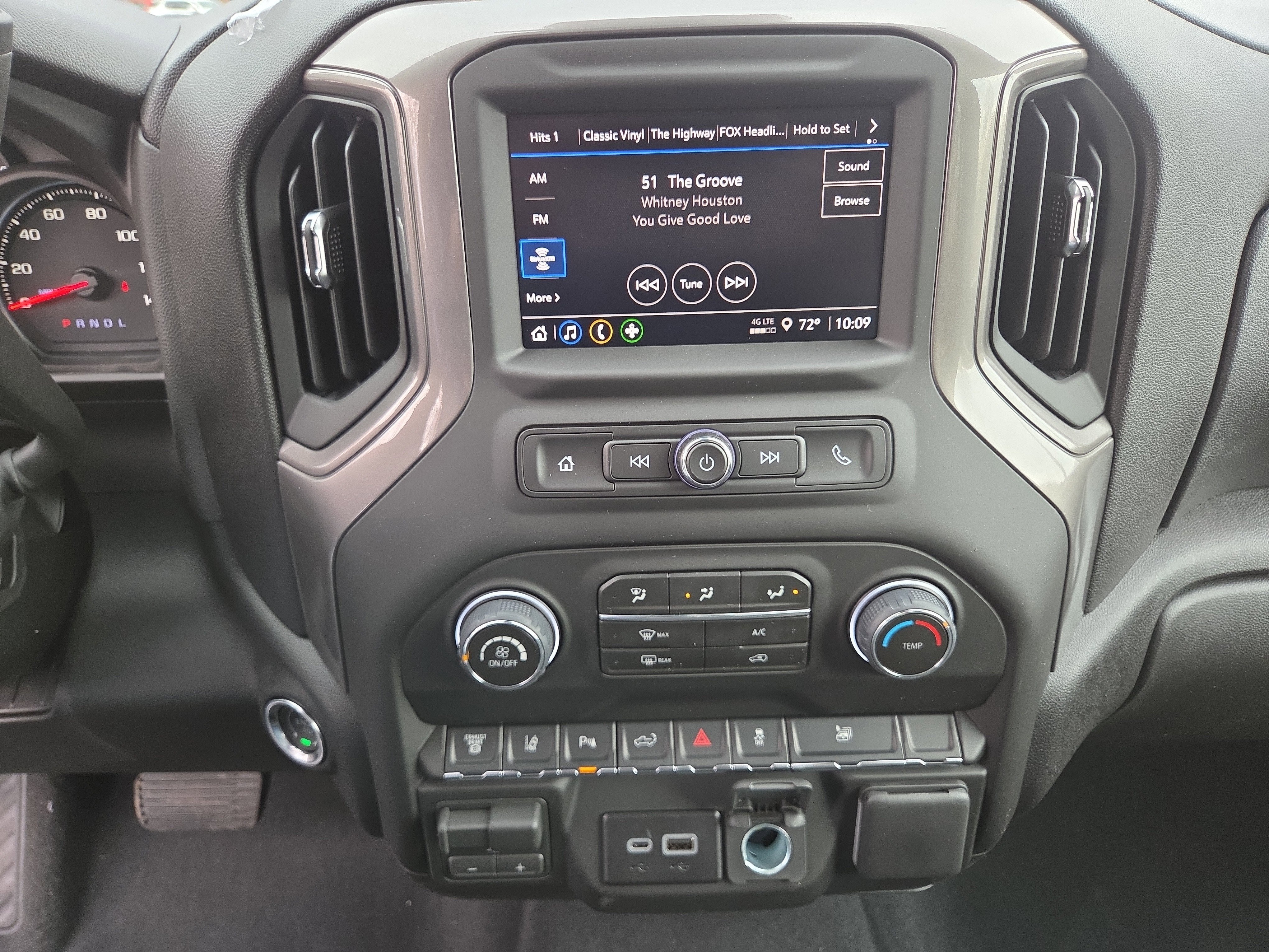 2026 Chevrolet Silverado 2500 HD Custom 4WD