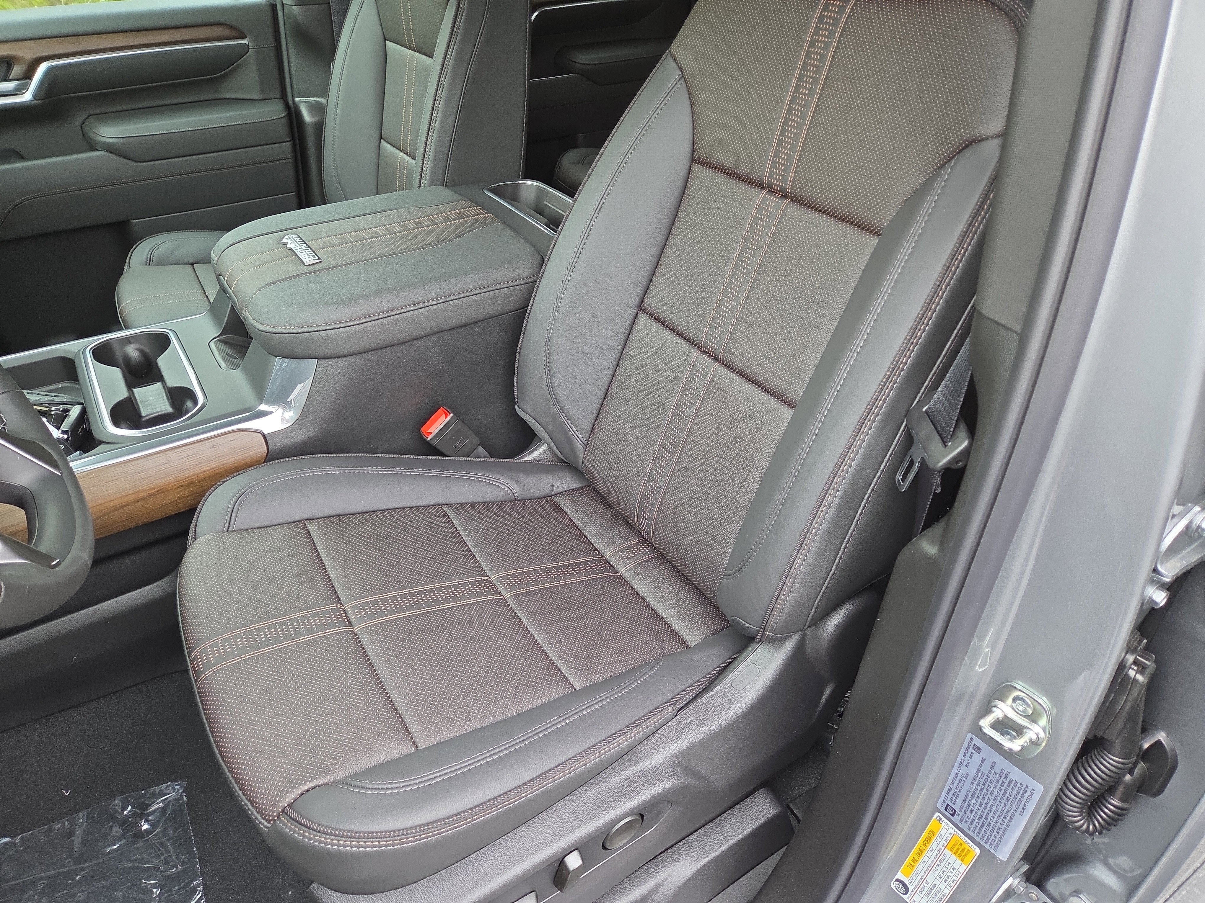 2026 Chevrolet Silverado 3500 HD High Country DRW 4WD