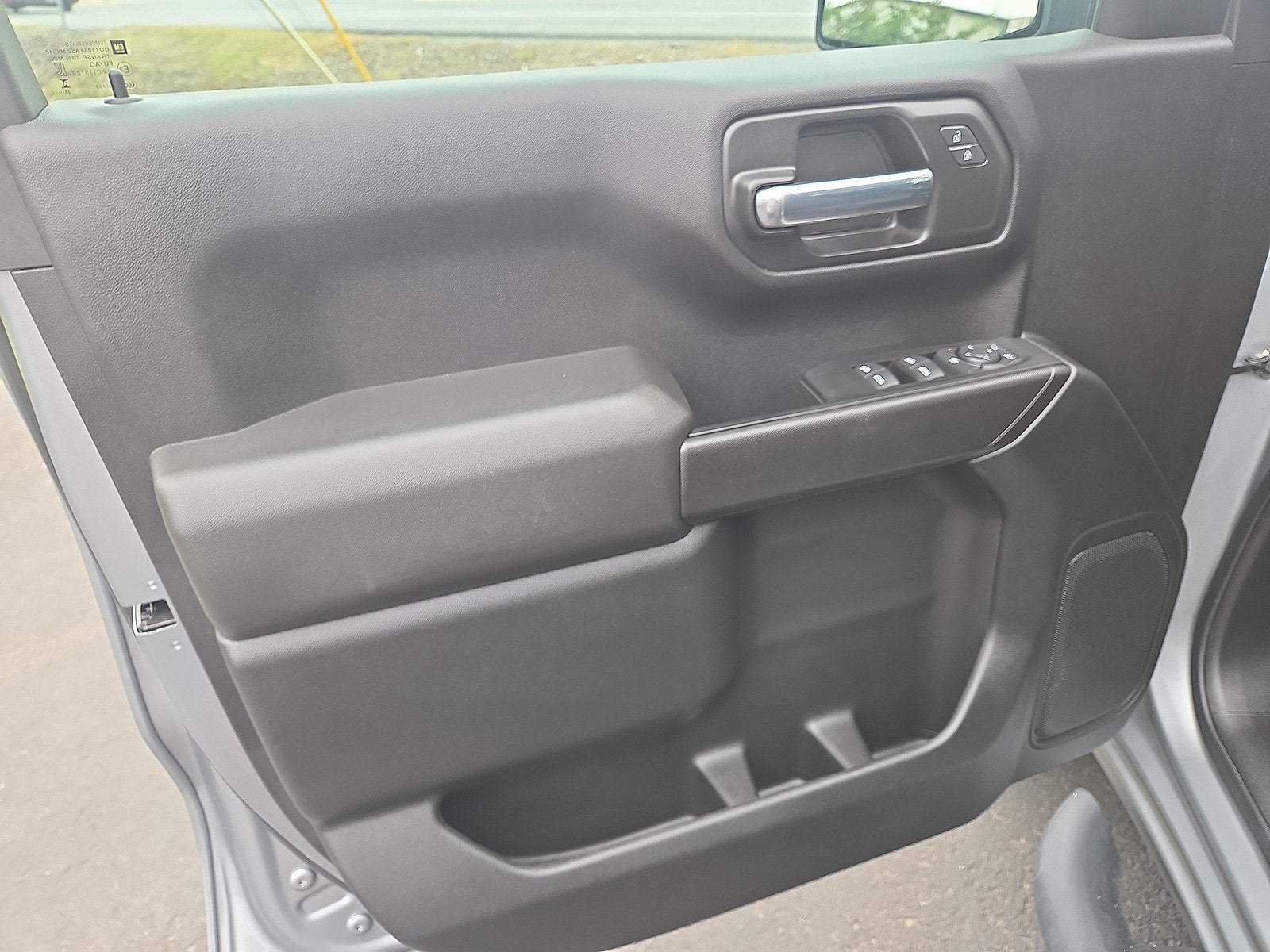2024 Chevrolet Silverado 1500 Custom 4WD