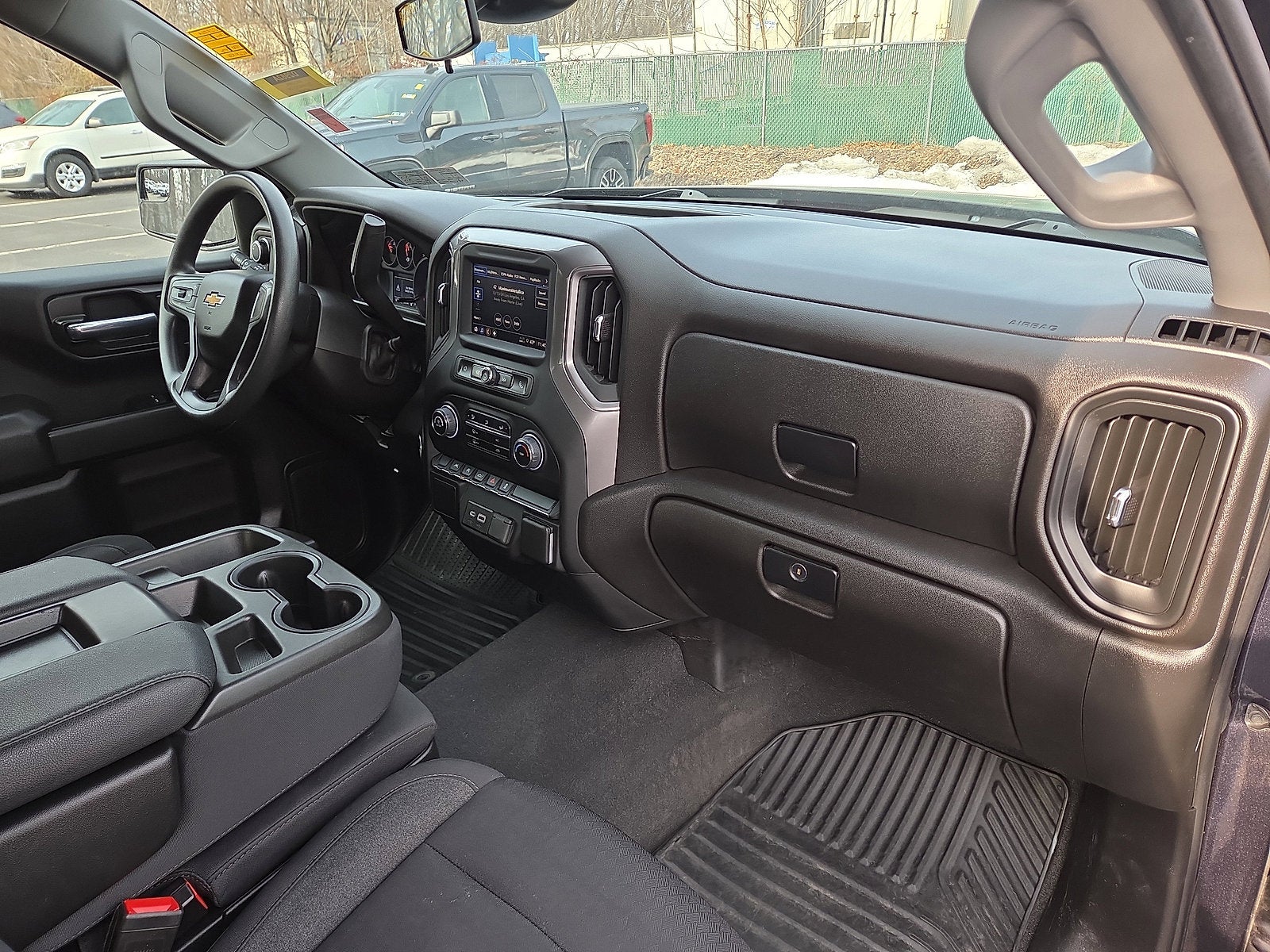 2022 Chevrolet Silverado 1500 Custom 4WD