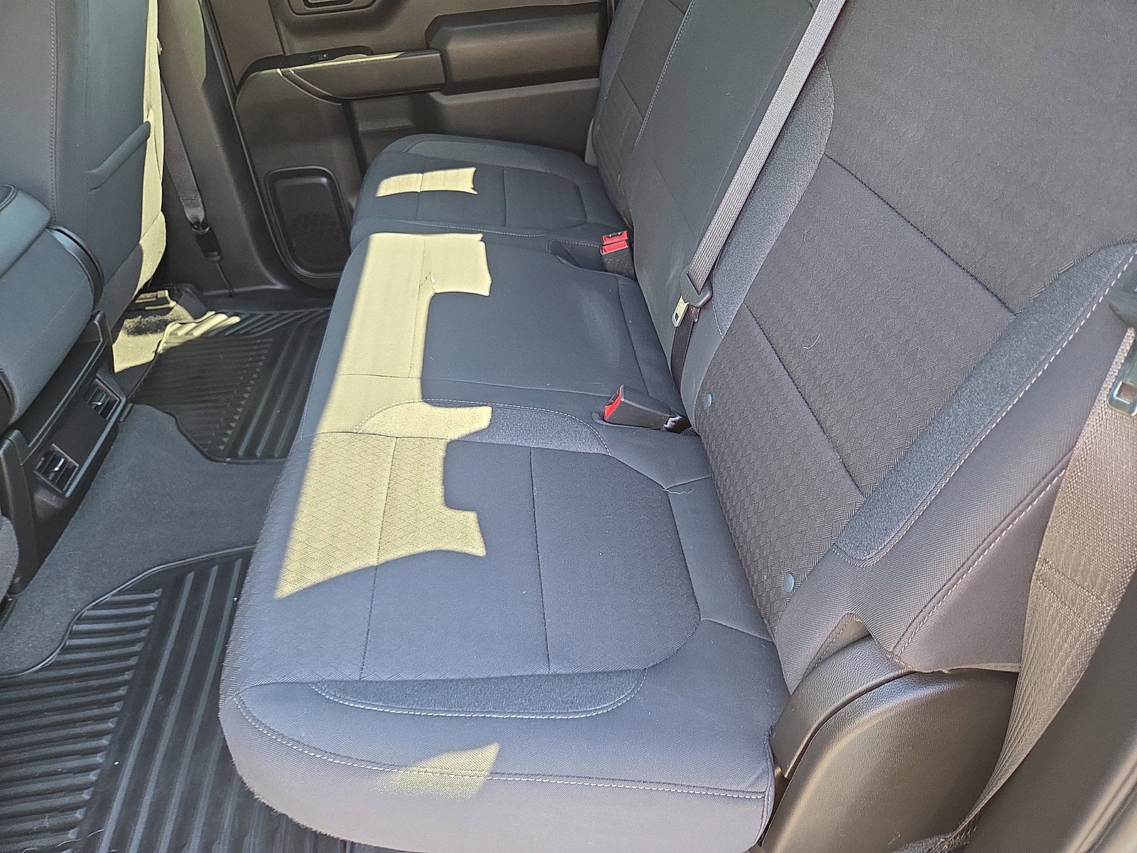 2022 Chevrolet Silverado 1500 LTD Custom 4WD