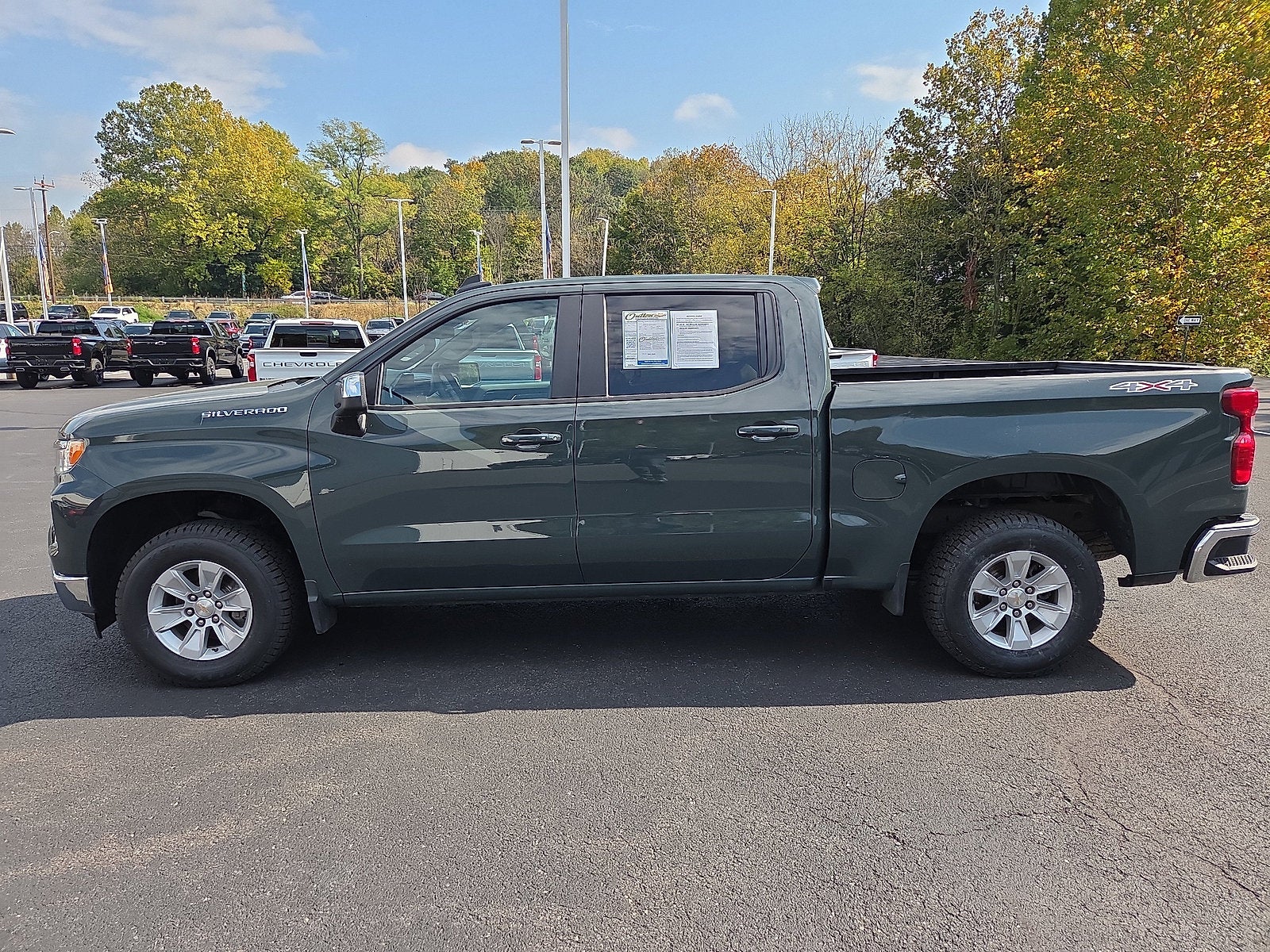 2025 Chevrolet Silverado 1500 LT 4WD