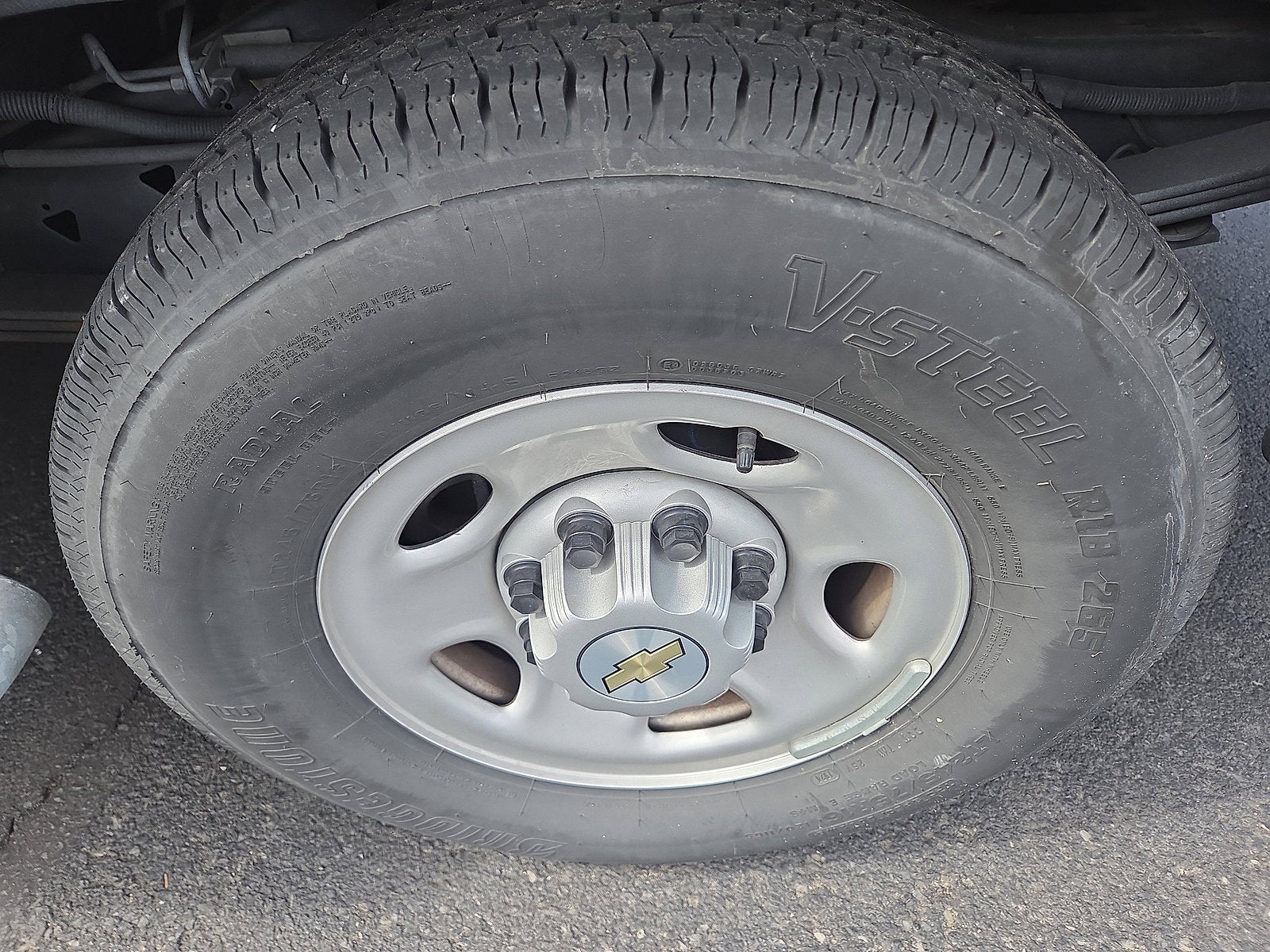 2024 Chevrolet Express Cargo 2500 WT RWD