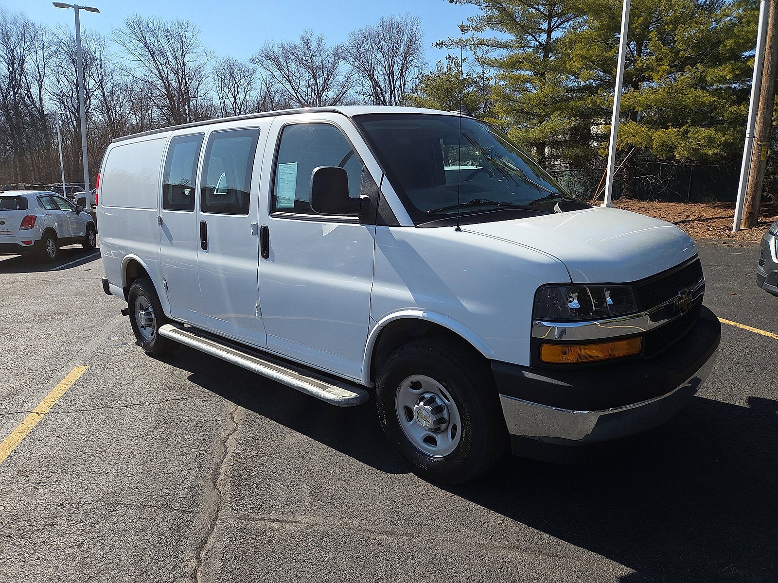 2024 Chevrolet Express Cargo 2500 WT RWD