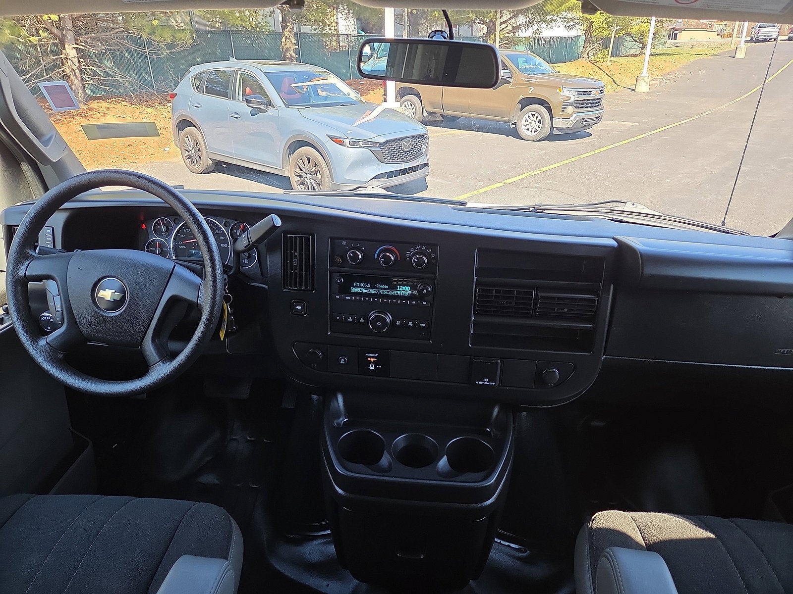 2024 Chevrolet Express Cargo 2500 WT RWD