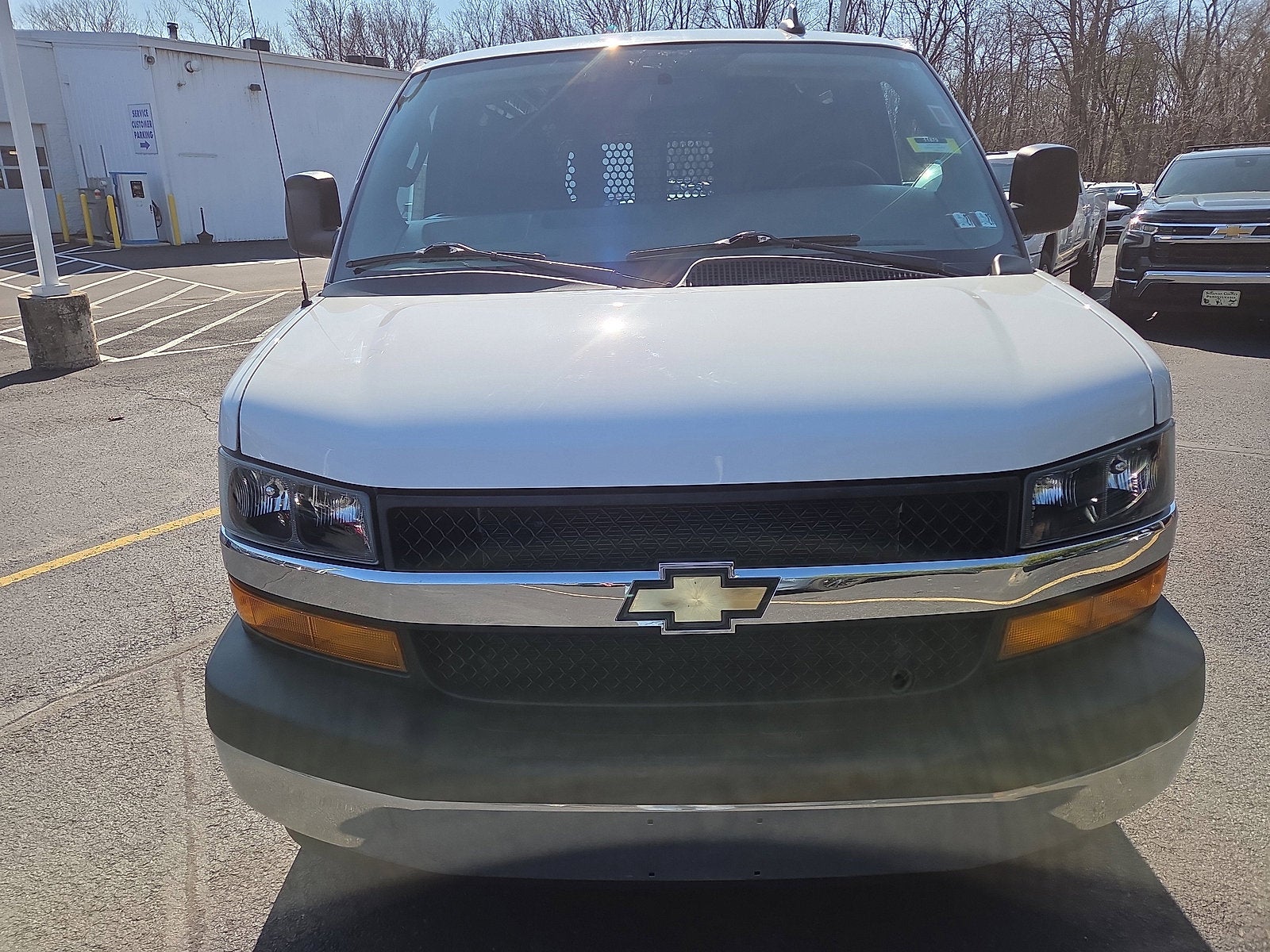 2024 Chevrolet Express Cargo 2500 WT RWD