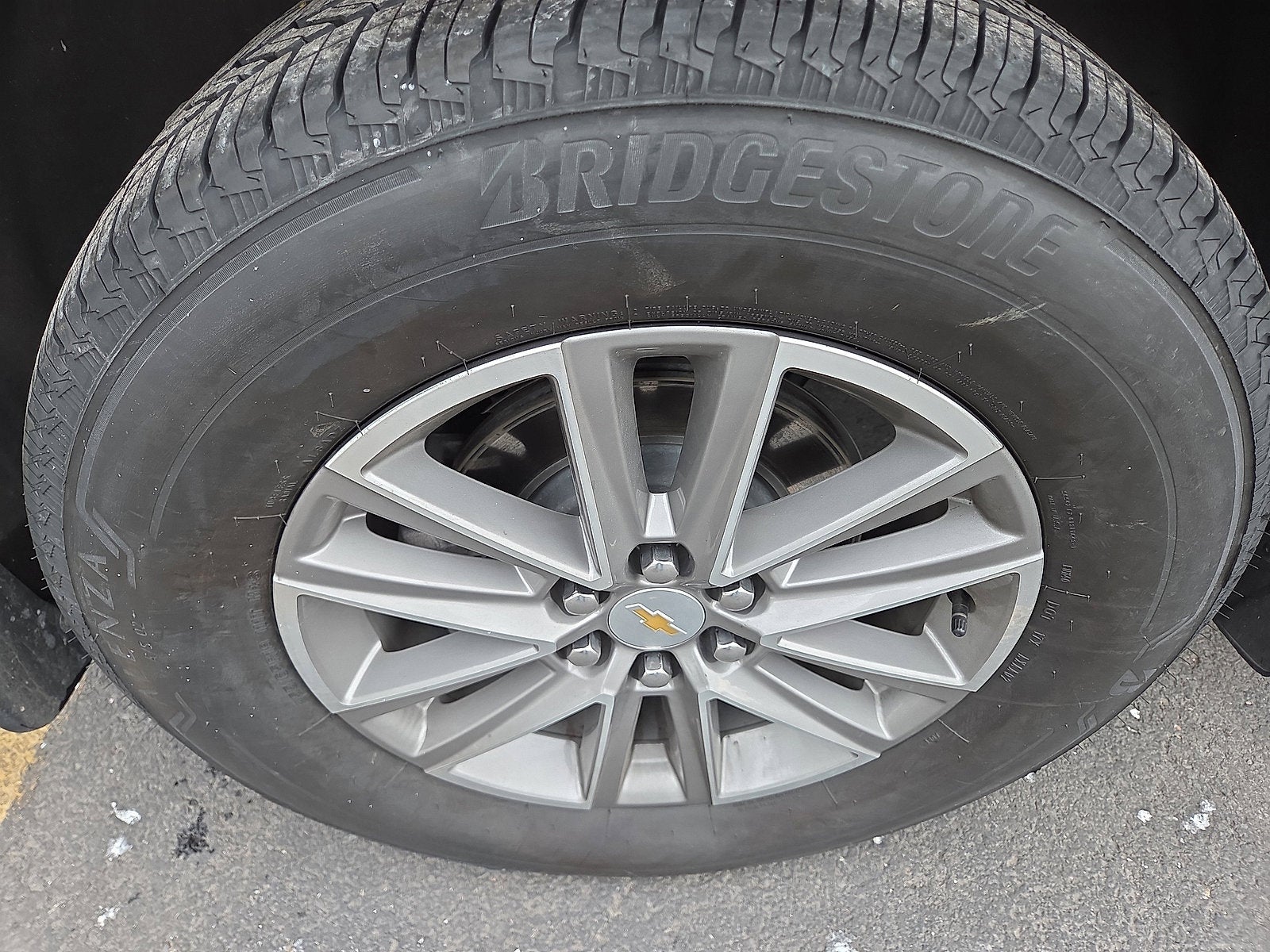 2024 Chevrolet Traverse Limited LT Cloth AWD