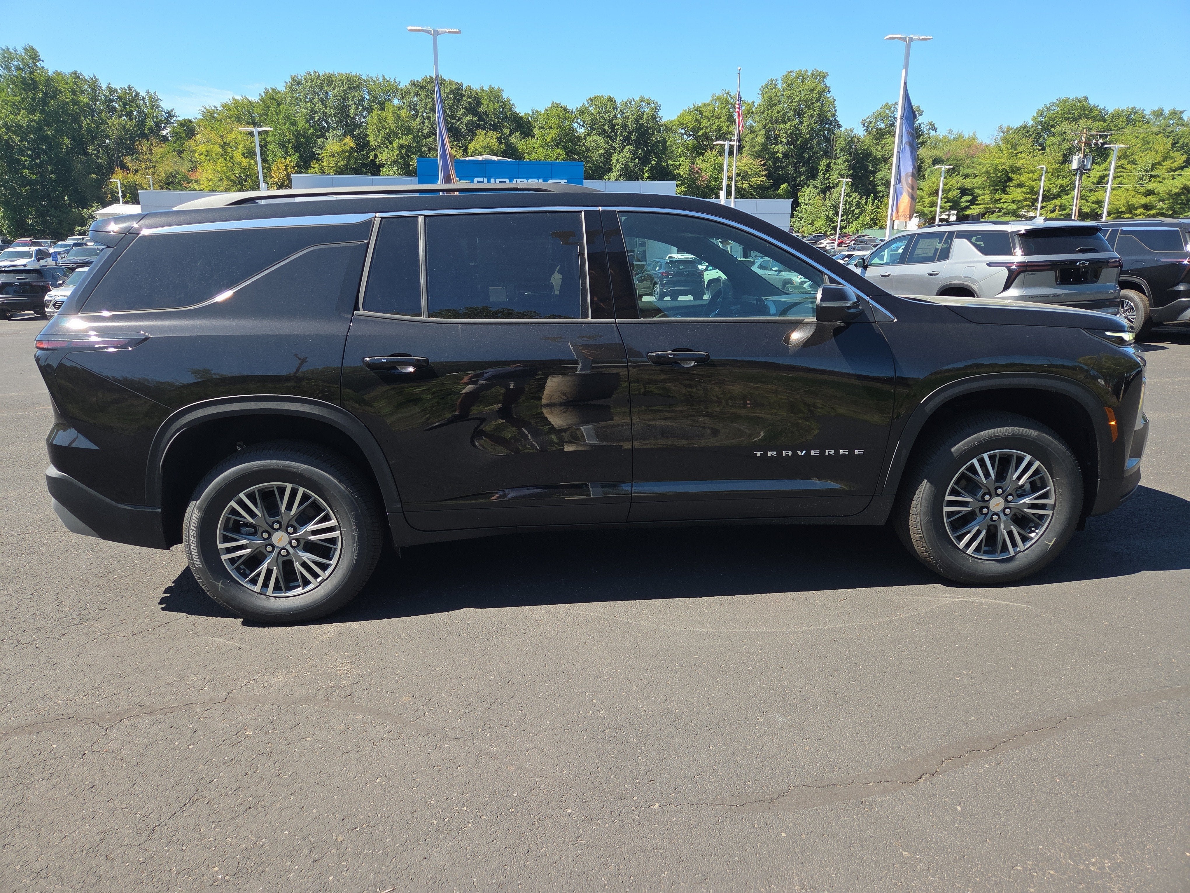 2027 Chevrolet Traverse LT AWD