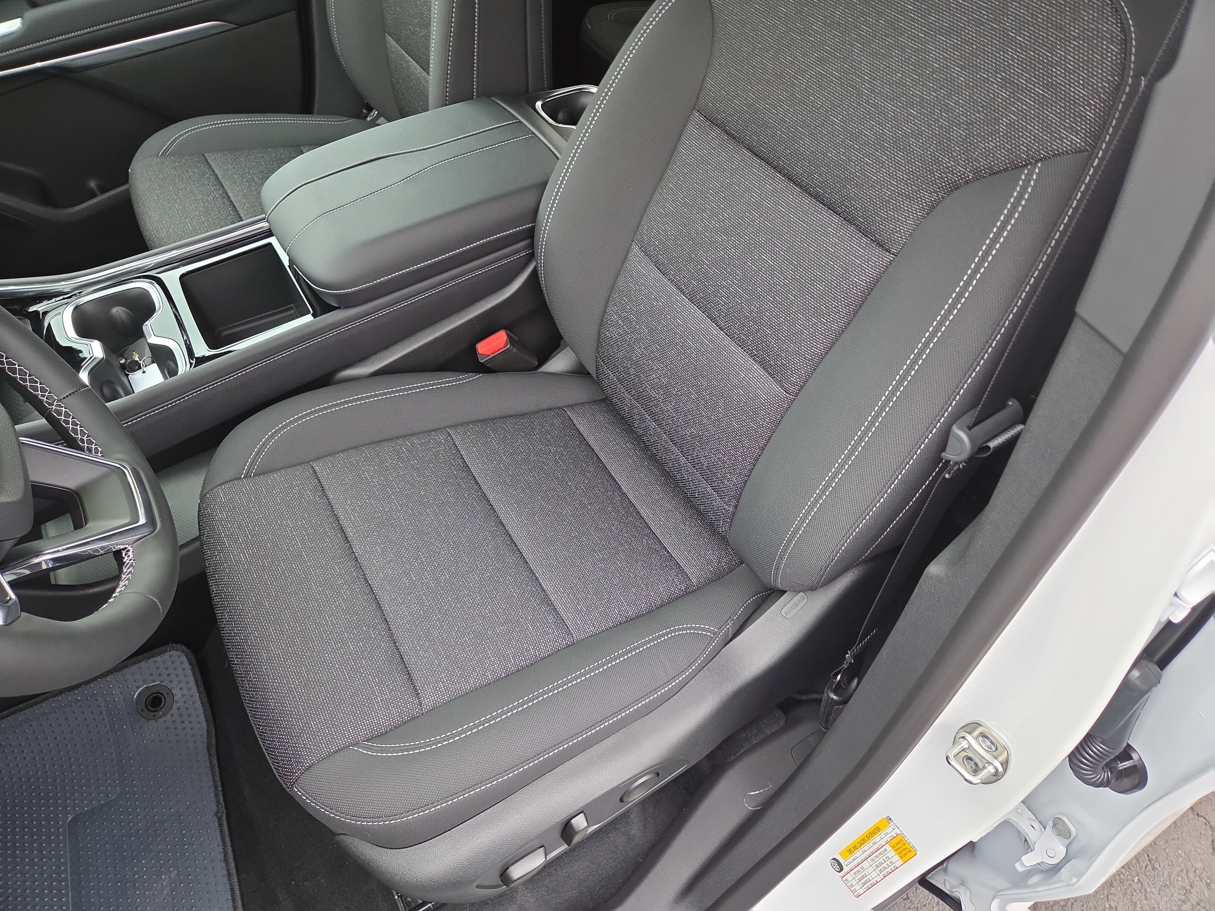 2026 Chevrolet Traverse LT AWD