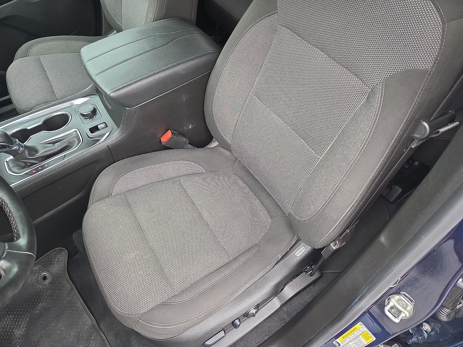 2023 Chevrolet Traverse LT Cloth AWD