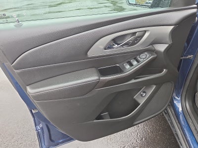 2023 Chevrolet Traverse LT Cloth AWD
